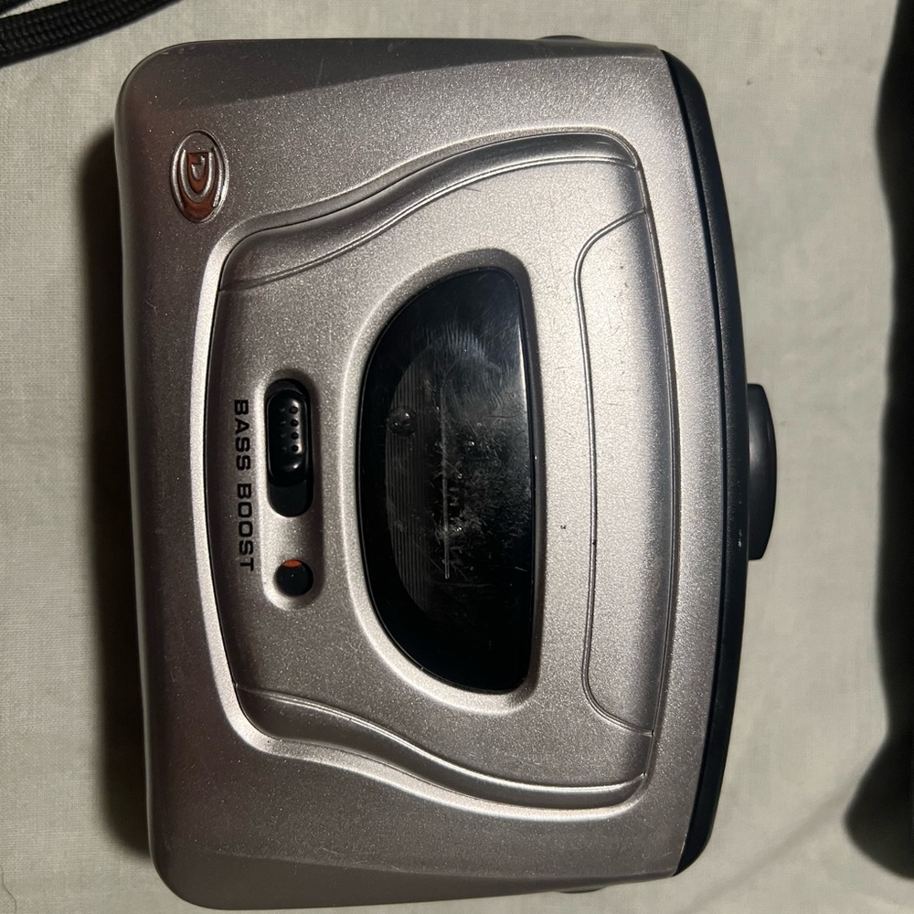 Durabrand 820M Personal Portable Cassette Tape Player Bass Boost